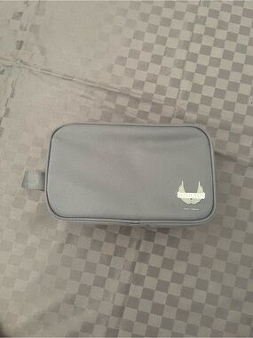 Invictus paco rabbane toiletry bag